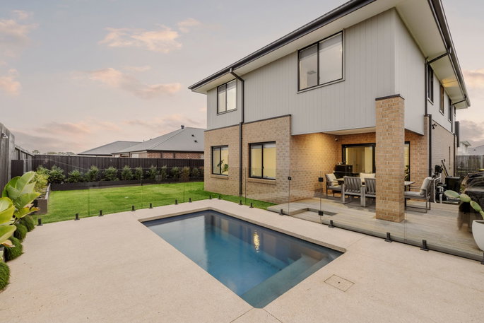 3 Sevenhill Drive