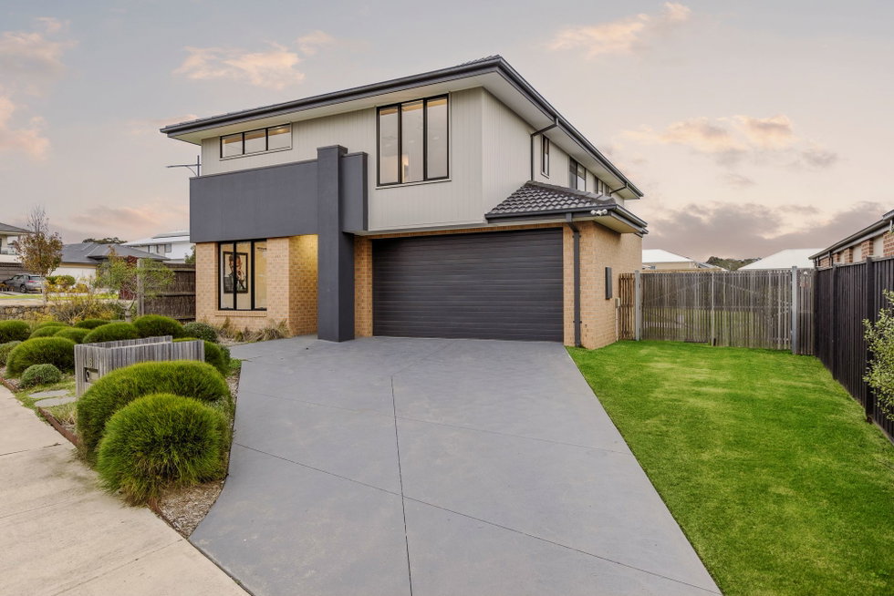 3 Sevenhill Drive MOUNT DUNEED