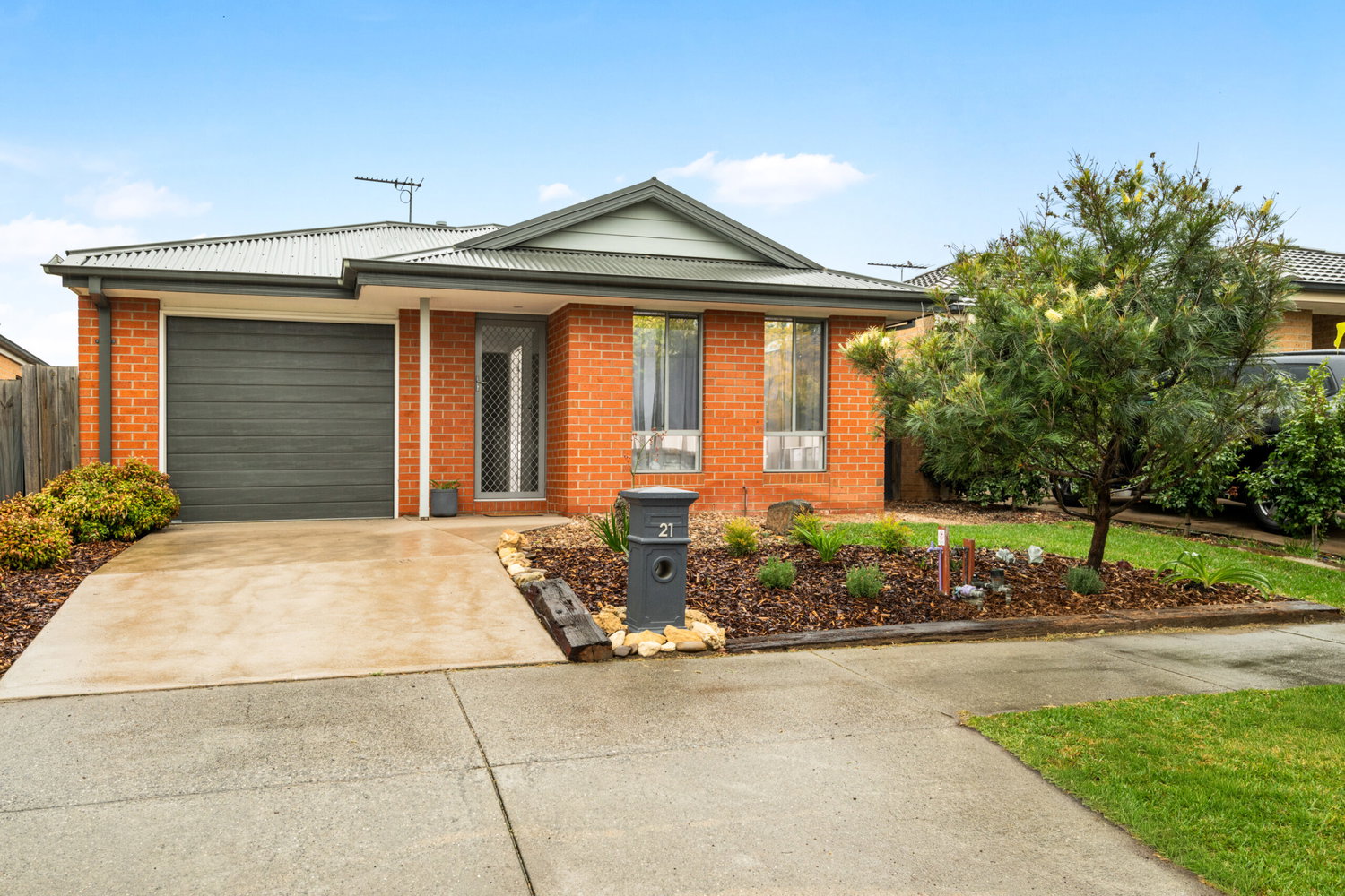 Listing image for 21 Chucklecreek Lane, ARMSTRONG CREEK  VIC  3217