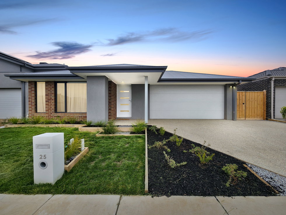 25 Conifer Street ARMSTRONG CREEK