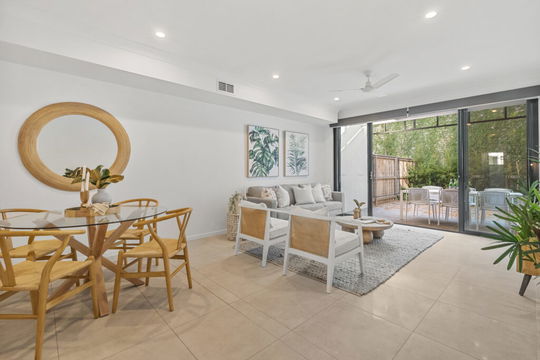 7/1141 South Pine Road, Arana Hills  QLD  4054