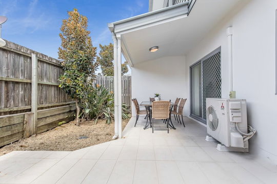 2/20 School Road, Stafford  QLD  4053