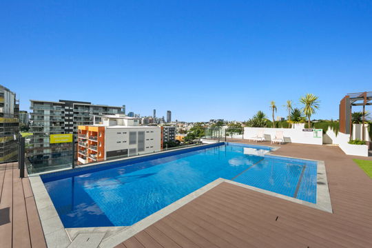 216/77 Victoria Street, West End  QLD  4101