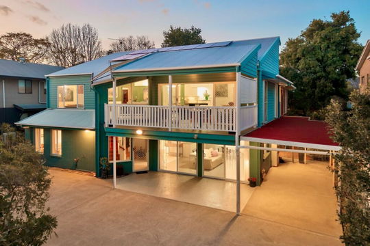 43 Leiper Street, Stafford  QLD  4053
