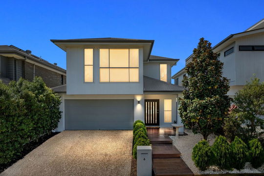 6 Mofflin Parade, Mango Hill  QLD  4509