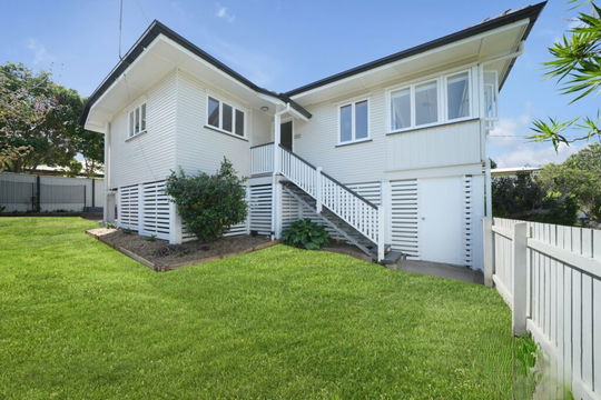 166 McConaghy Street, Mitchelton  QLD  4053