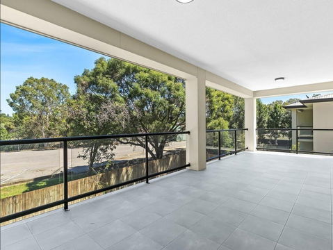 8/12 Seeney Street, Zillmere  QLD  4034