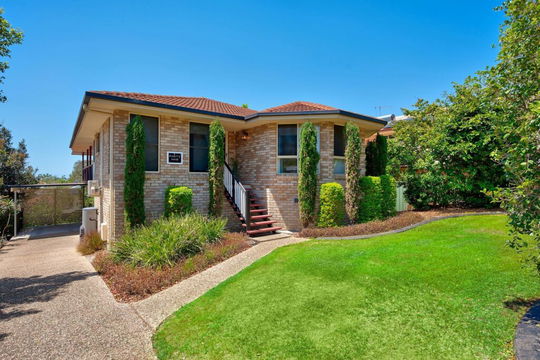 49 Queens Circuit, Geebung  QLD  4034