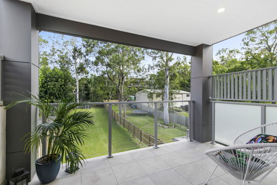 1A/116 Queens Road, Everton Hills  QLD  4053