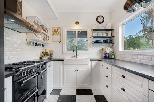 23 Lauren Street, Geebung  QLD  4034