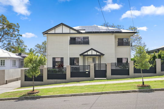 105 Porteus Drive, Seven Hills  QLD  4170