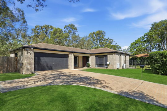 33 Trinity Place, Boondall  QLD  4034