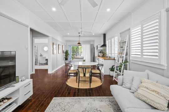 25 Purnell Street, Zillmere  QLD  4034