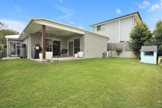 4 Eunice Place, Everton Park  QLD  4053