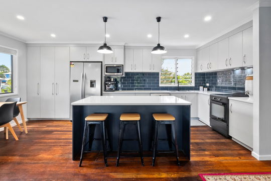 18 Sandra Street, Geebung  QLD  4034