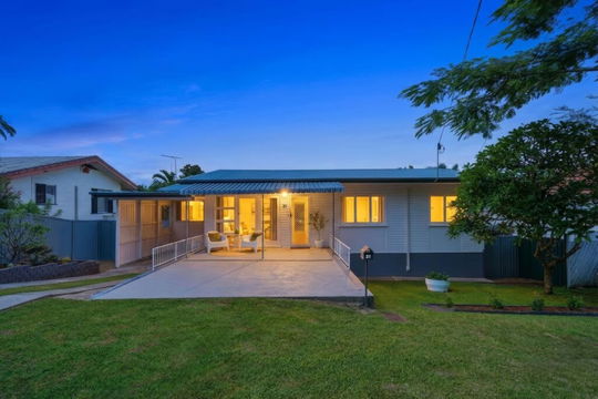 21 Talwin Street, Aspley  QLD  4034
