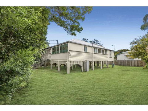 31 Bradbury Street, Nundah  QLD  4012