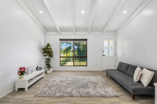 22 Chambery Road, Petrie  QLD  4502