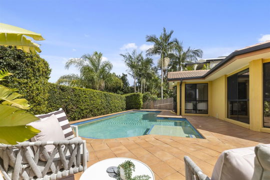 23 Valencia Court, Eatons Hill  QLD  4037