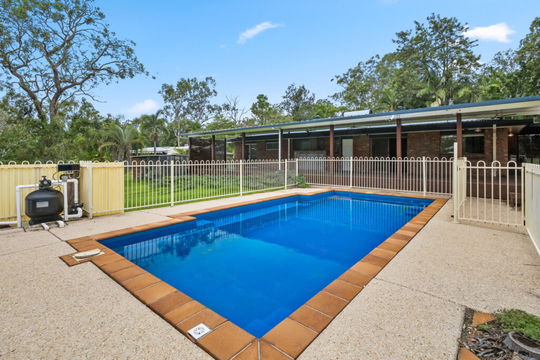 116 Lindsay Road, Morayfield  QLD  4506