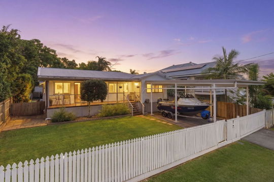 33 Windrest Avenue, Aspley  QLD  4034