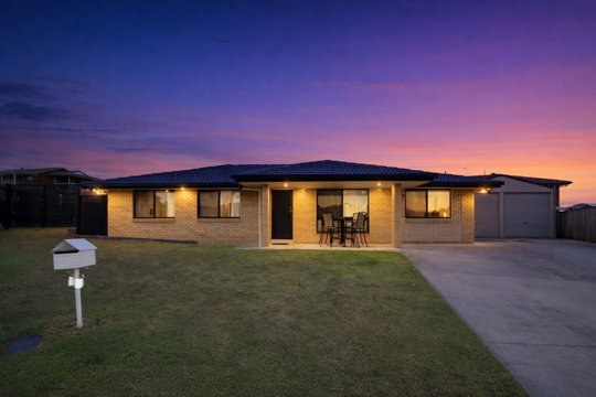 15 Meelagh Street, Bracken Ridge  QLD  4017