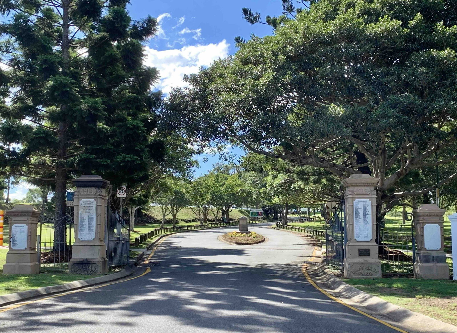 Marchant Park Memorial Gates Chermside Queensland 02 scaled