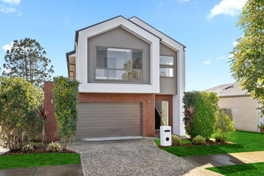 7 Marty Street, Wynnum West  QLD  4178
