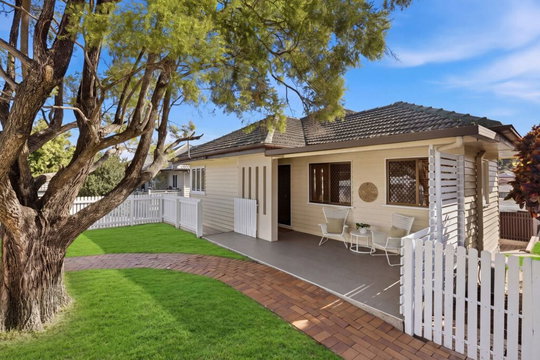 5 Croker Street, Aspley  QLD  4034