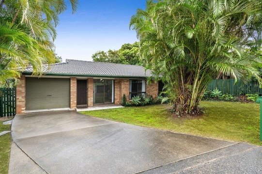 2210 Wynnum Road, Wynnum  QLD  4178