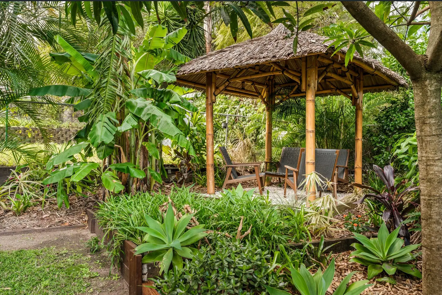 213 Newman Road Gazeebo