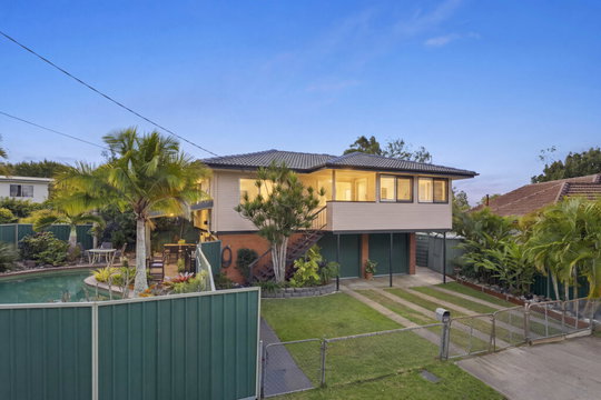 37 Alexander Street, Zillmere  QLD  4034