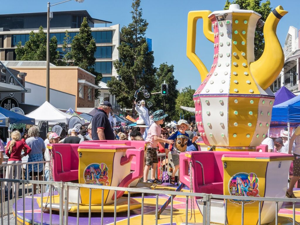 photo of the rides at the nundah festival