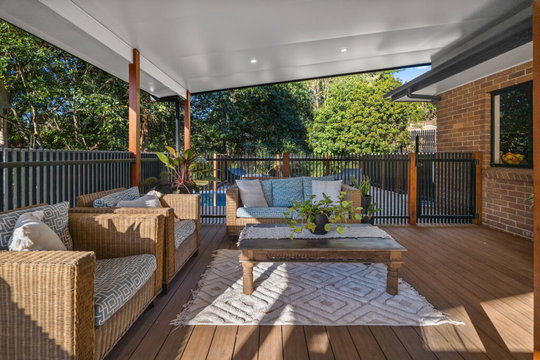 1 Larwood Place, Ferny Hills  QLD  4055
