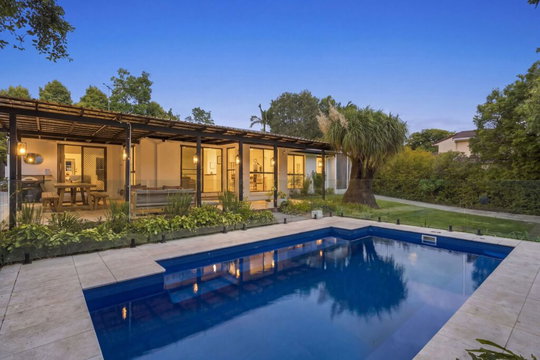 8 Barcroft Court, Aspley  QLD  4034