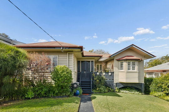 19 Meemar Street, Chermside  QLD  4032