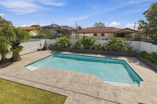 32 Maberley Street, Geebung  QLD  4034