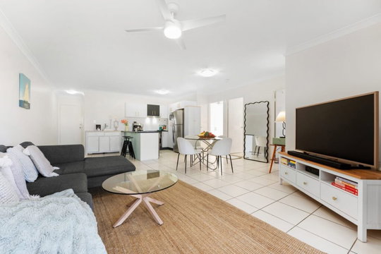3/3 Railway Parade, Nundah  QLD  4012