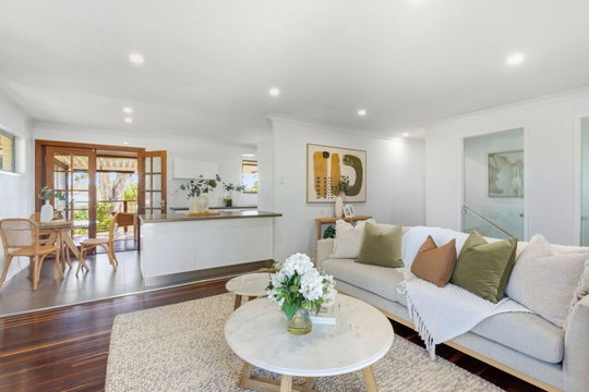 5 Wyman Street, Stafford Heights  QLD  4053