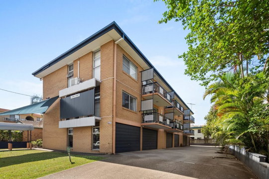 2/30 Grace Street, Nundah  QLD  4012