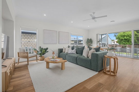 27 Landsboro Avenue, Boondall  QLD  4034