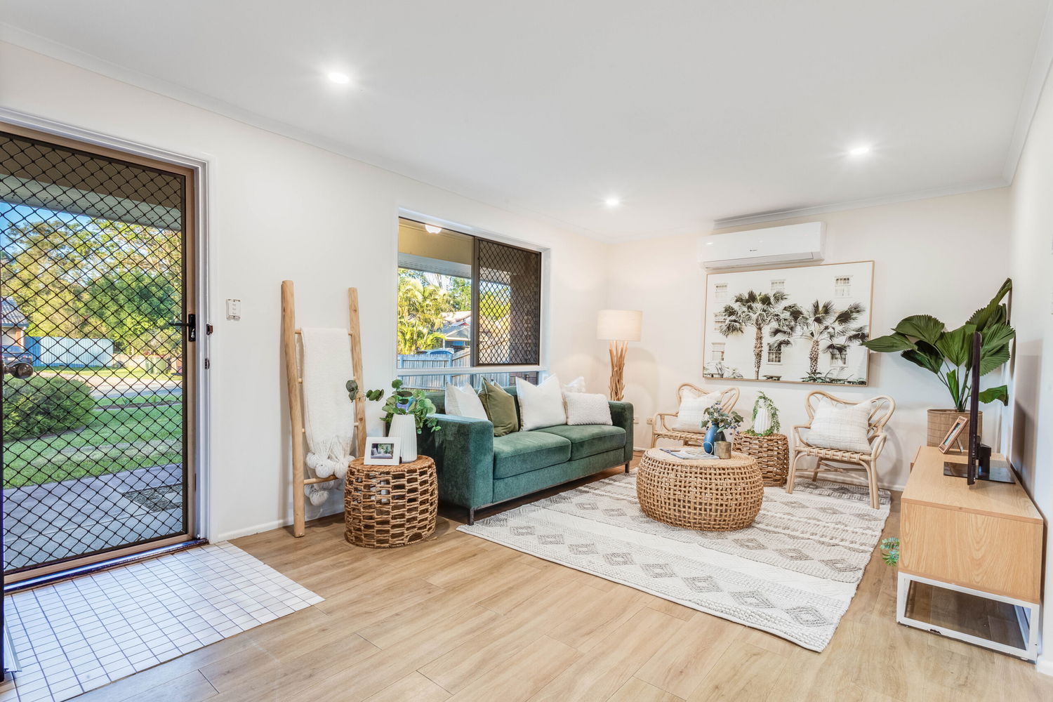 Listing image for 9 Slack Court, Lawnton  QLD  4501