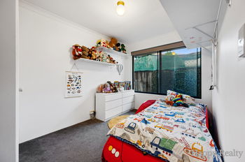 Listing image for 20 Woodhouse Circuit, CANNING VALE  WA  6155