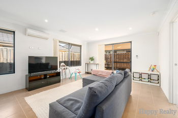 Listing image for 3 Selwyn Way, CANNING VALE  WA  6155