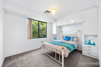 Listing image for 2 Velvick Lane, CANNING VALE  WA  6155