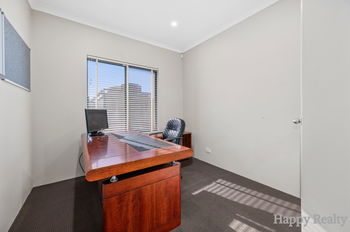 Listing image for 10 Kyle Way, CANNING VALE  WA  6155