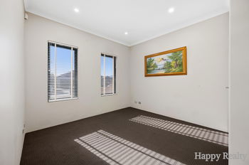 Listing image for 10 Kyle Way, CANNING VALE  WA  6155