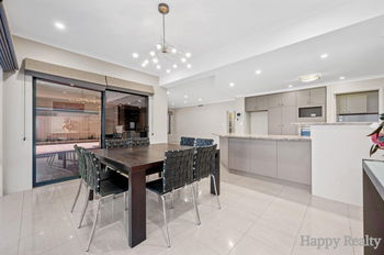 Listing image for 10 Kyle Way, CANNING VALE  WA  6155