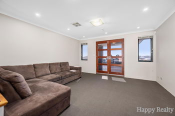 Listing image for 10 Kyle Way, CANNING VALE  WA  6155