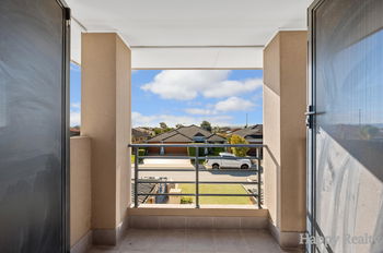 Listing image for 10 Kyle Way, CANNING VALE  WA  6155